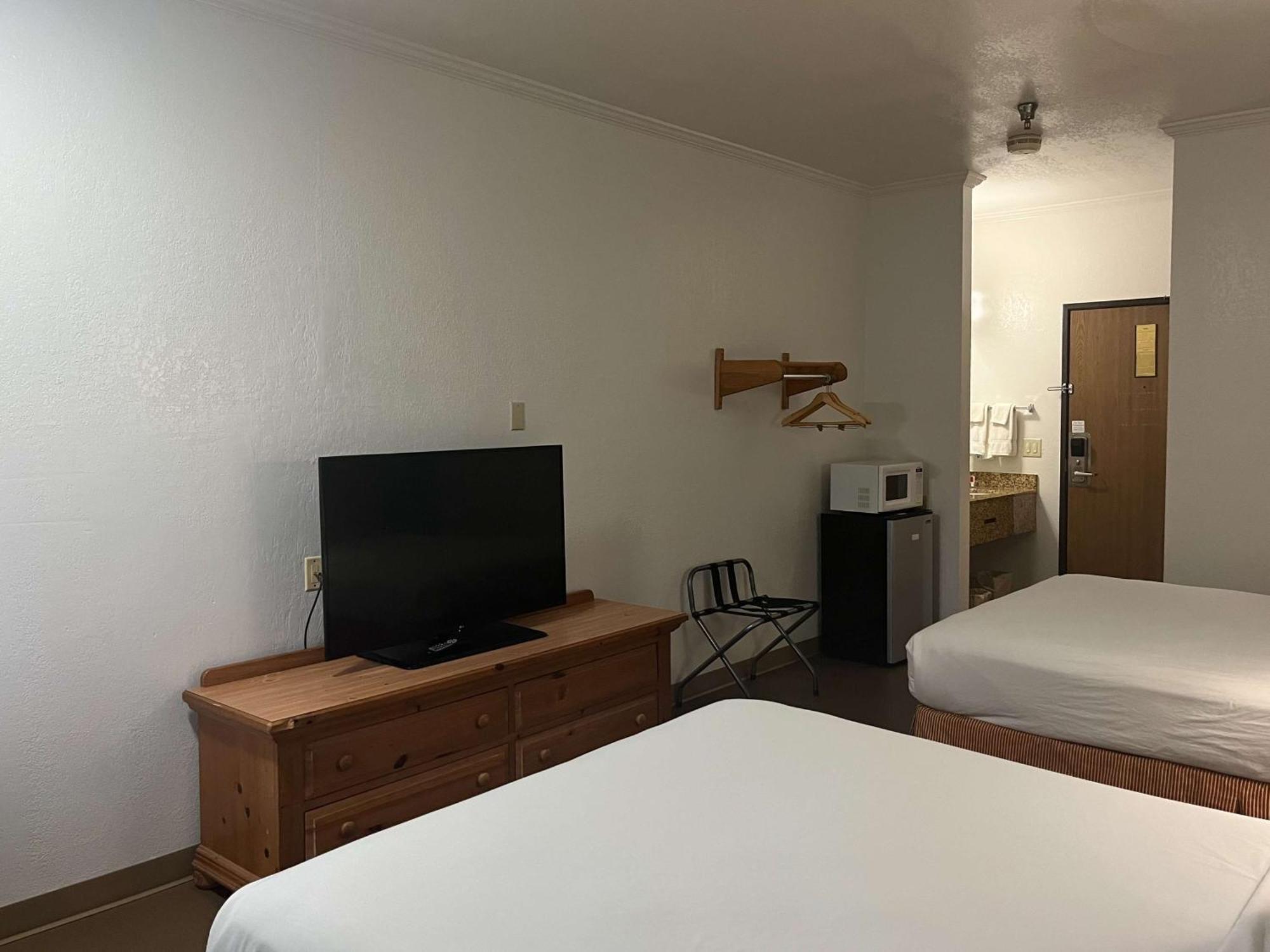 Motel 6 Portland, In ภายนอก รูปภาพ