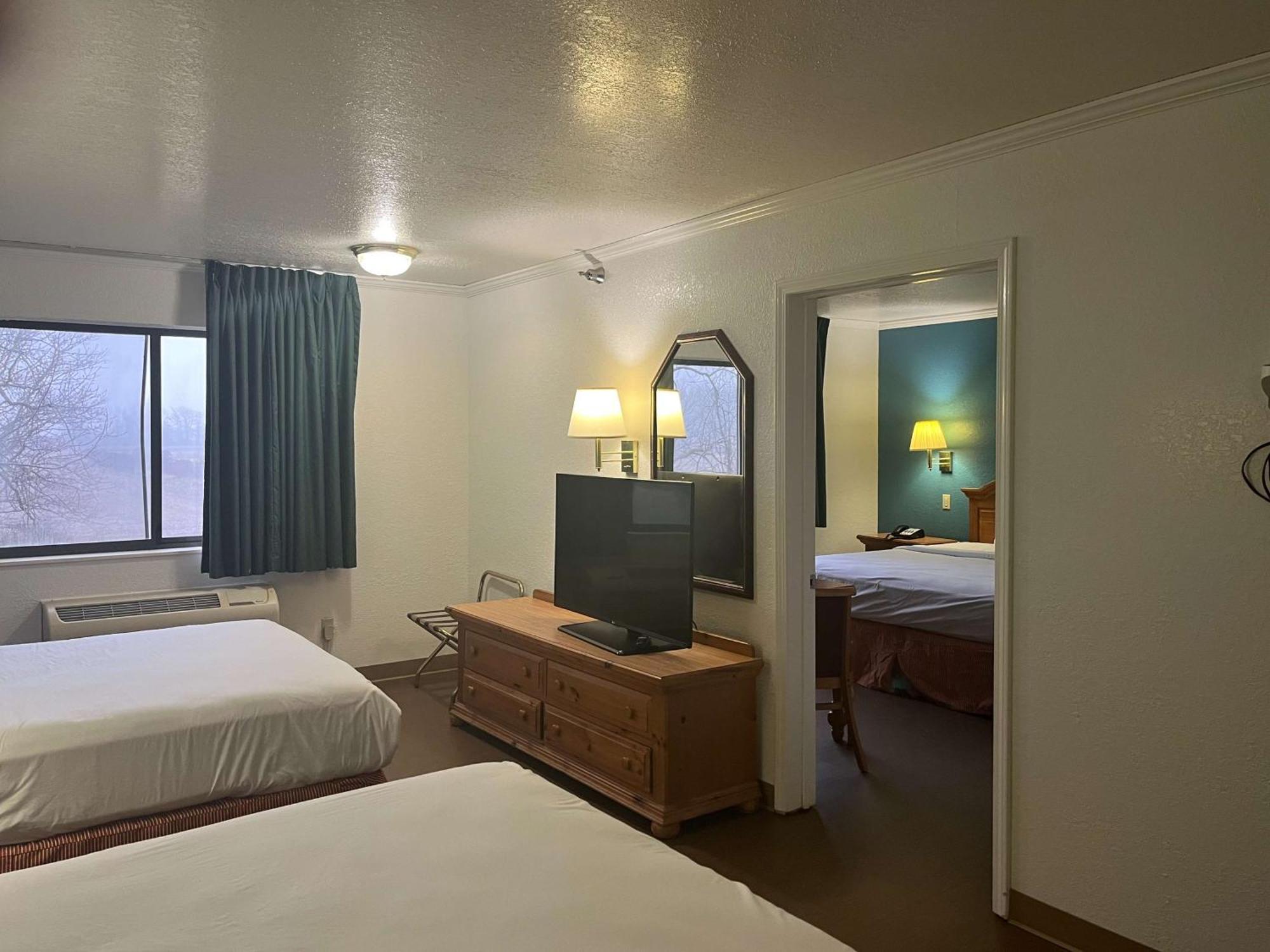 Motel 6 Portland, In ภายนอก รูปภาพ