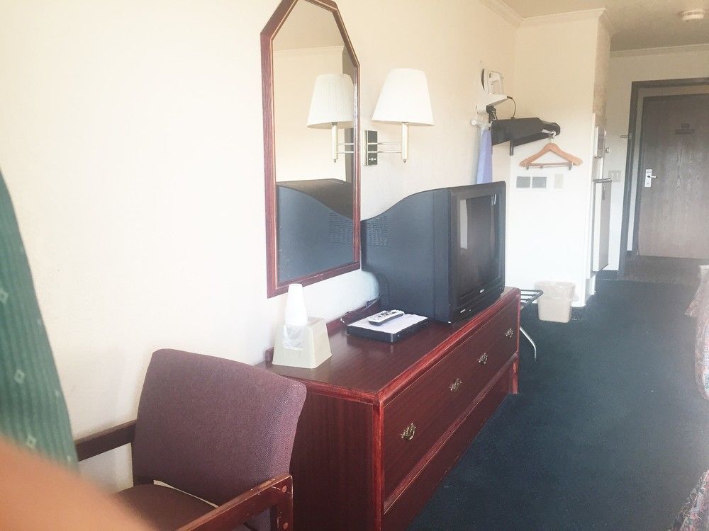Motel 6 Portland, In ภายนอก รูปภาพ