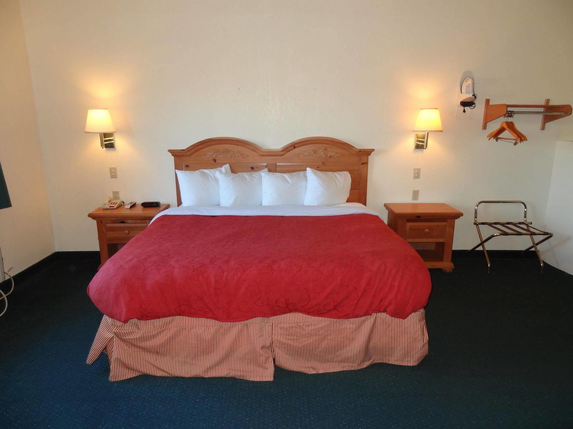 Motel 6 Portland, In ภายนอก รูปภาพ